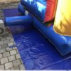 chateau gonflable couleur jaune leu vert rose rouge
