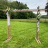 Arche en bois avec drapé