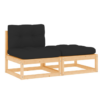Fauteuil en palette claire, avec coussin noir