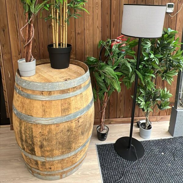 Tonneau à vin en bois