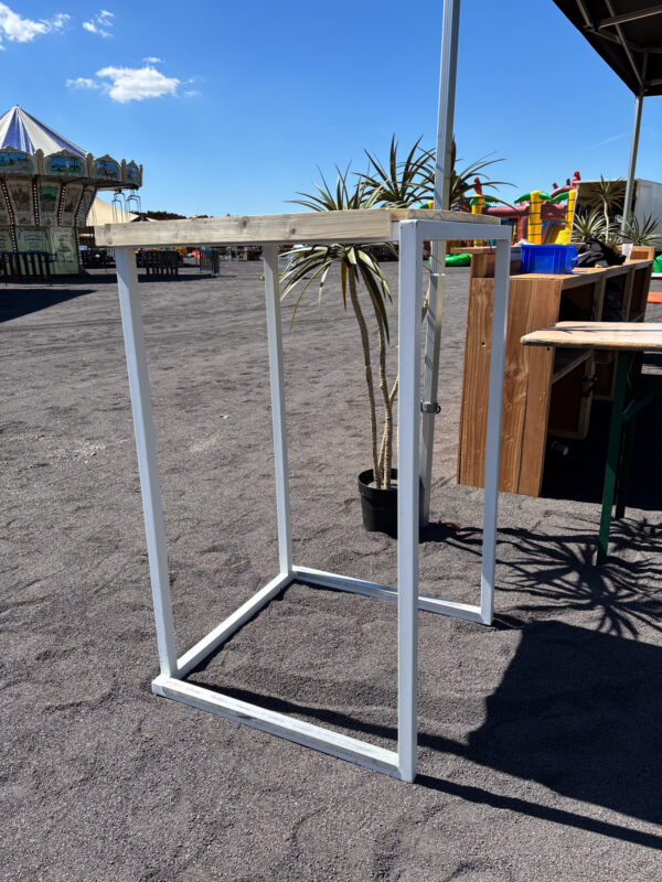 Table mange de bout blanche avec tablette en bois